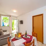 Zarac - One Bedroom With Terrace