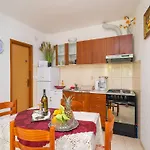Apartmán Zarac - One Bedroom With Terrace *